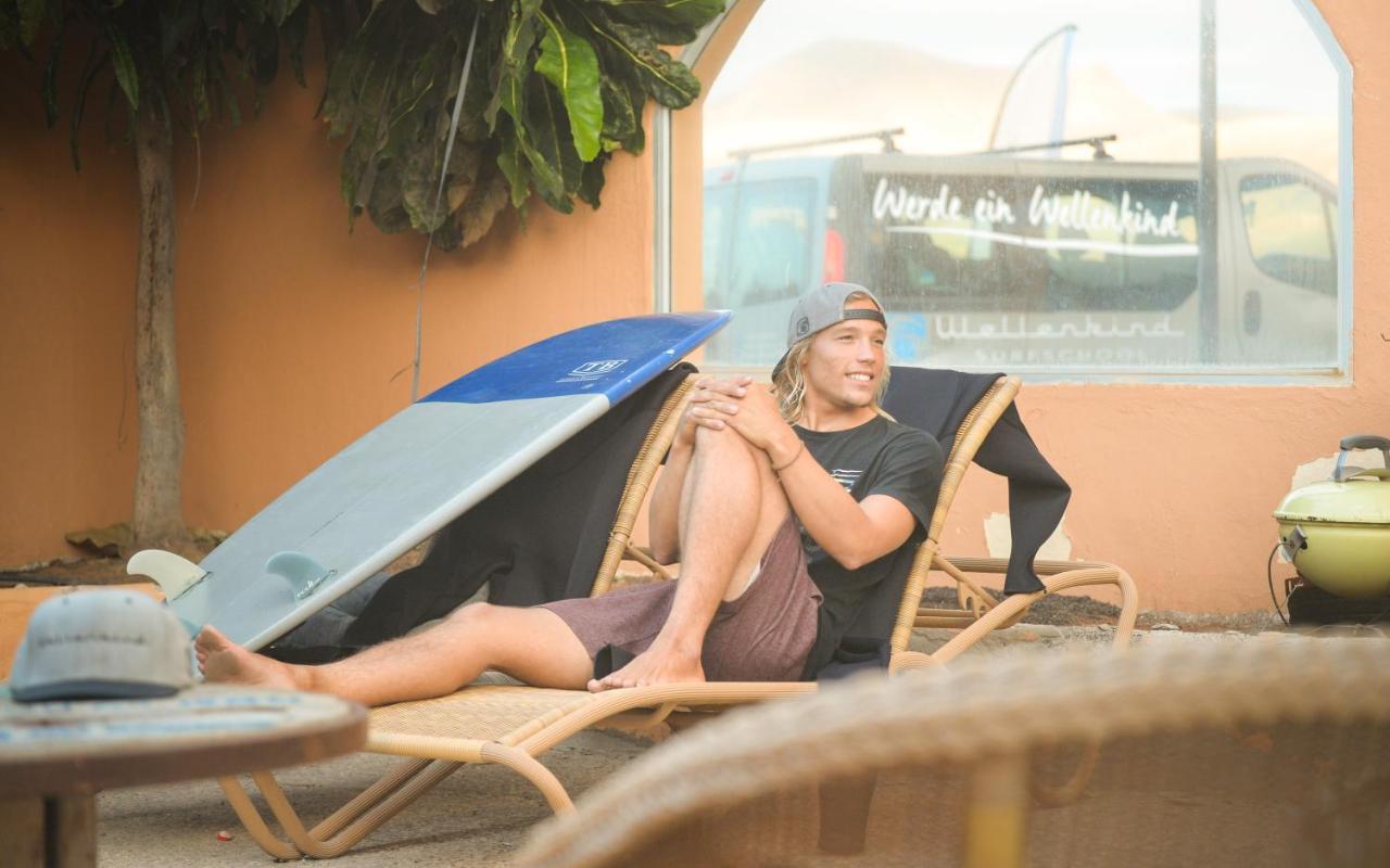 Wellenkind Surfschool Hostel La Pared  Luaran gambar