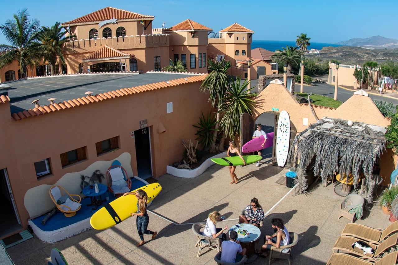 Wellenkind Surfschool Hostel La Pared  Luaran gambar